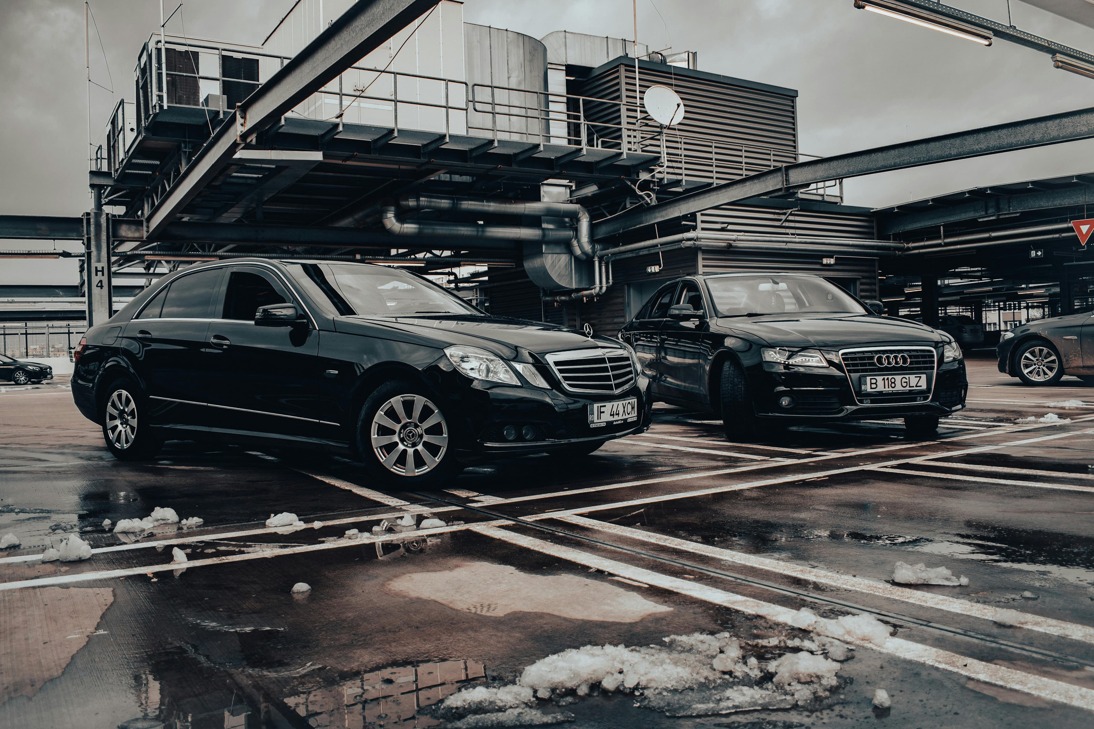 Araç Kiralarken Dikkat Edilmesi Gerekenler: 2025 Güncel Rehberi